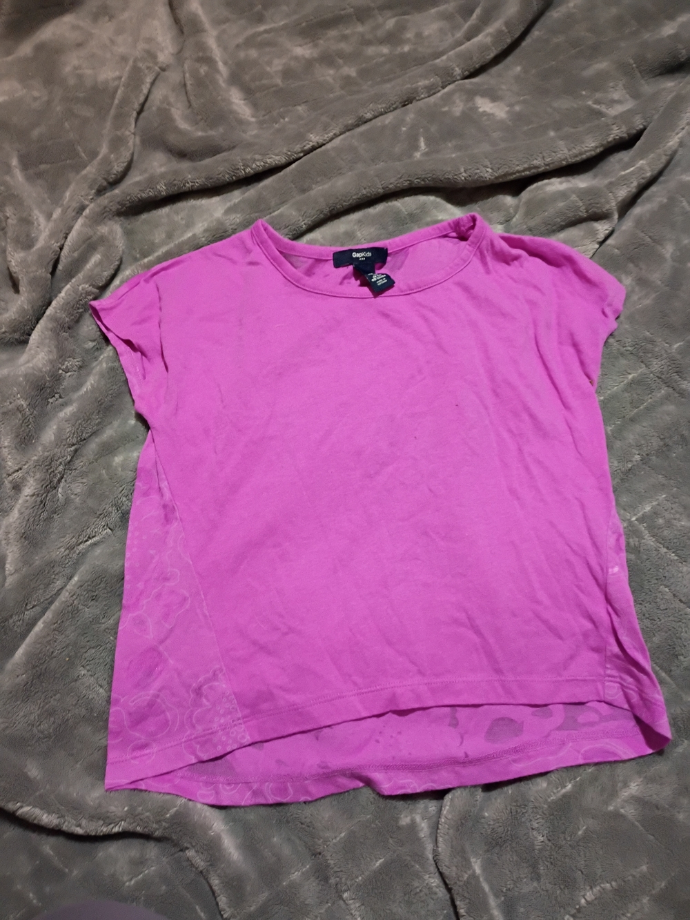 GAP Girls Short Sleeve Scoop Tee in Bright Magenta